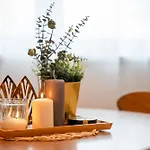 Wellness Republika アパートホテル 4*